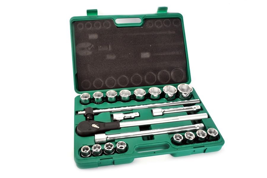 TOOL SETS Socket and wrench set  Art. 6622MB