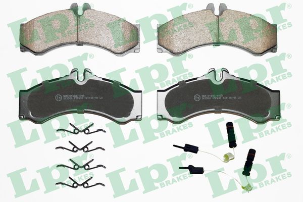 Brake Pad Set, disc brake (Front axle)  Art. 05P633A