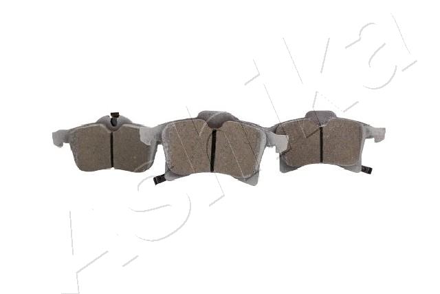 Brake Pad Set, disc brake (Front axle)  Art. 50000032