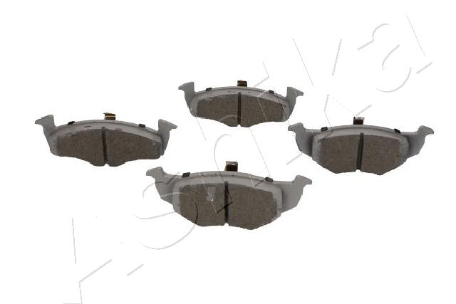 Brake Pad Set, disc brake (Front axle)  Art. 50000086